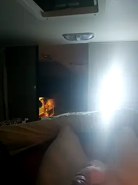 Snapshot of Lavoieya chatting on 11.16.25 Lavoieya online show from 11.16.25