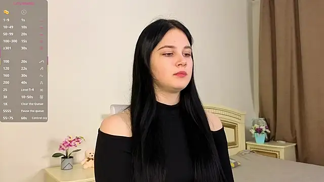 EnricaElis online show from 11.17.25