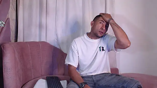 Morganandmegan online show from 09.17.25