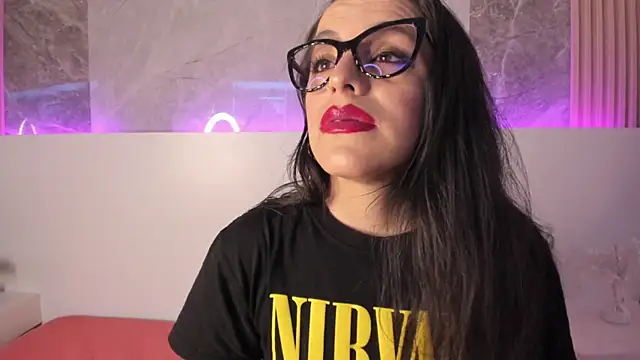 IsisNoir online show from 09.10.25