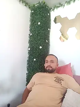 Miguel SaraPink online show from 03.02.26