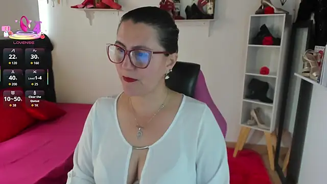 D Martii online show from 09.12.25