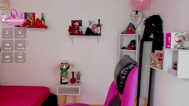 D Martii online show from 09.18.25