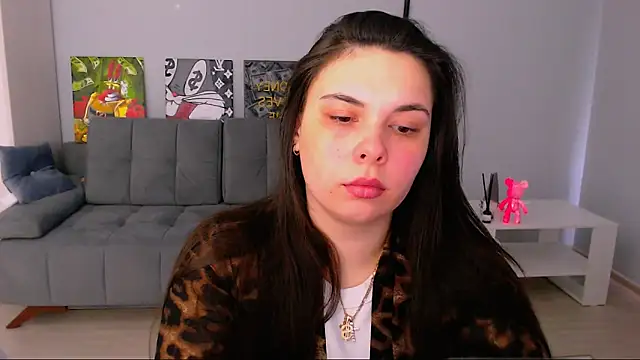 Snapshot of queenofthesense_ chatting on 03.04.26 queenofthesense online show from 03.04.26