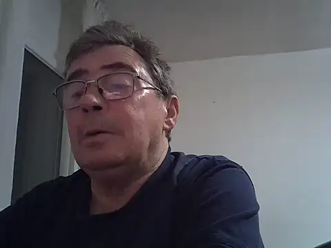 Snapshot of ColaredCuck55 chatting on 11.26.25 ColaredCuck55 online show from 11.26.25