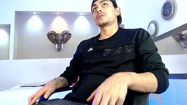 Tommy kurtt online show from 11.01.25