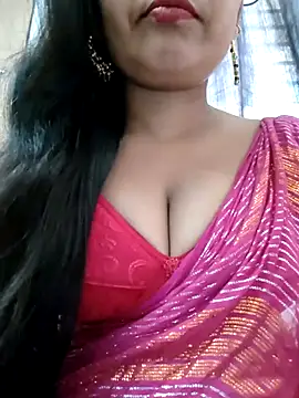 Snapshot of Sofia-ex chatting on 09.25.25 Sofia-ex online show from 09.25.25