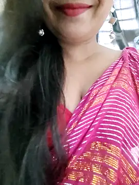 Snapshot of Sofia-ex chatting on 09.29.25 Sofia-ex online show from 09.29.25