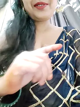 Snapshot of Sofia-ex chatting on 09.30.25 Sofia-ex online show from 09.30.25