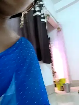 Snapshot of Sofia-ex chatting on 10.05.25 Sofia-ex online show from 10.05.25