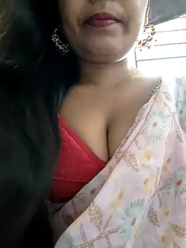 Snapshot of Sofia-ex chatting on 10.14.25 Sofia-ex online show from 10.14.25