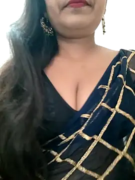 Snapshot of Sofia-ex chatting on 10.25.25 Sofia-ex online show from 10.25.25