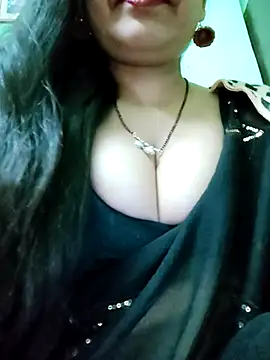 Snapshot of Sofia-ex chatting on 12.14.25 Sofia-ex online show from 12.14.25