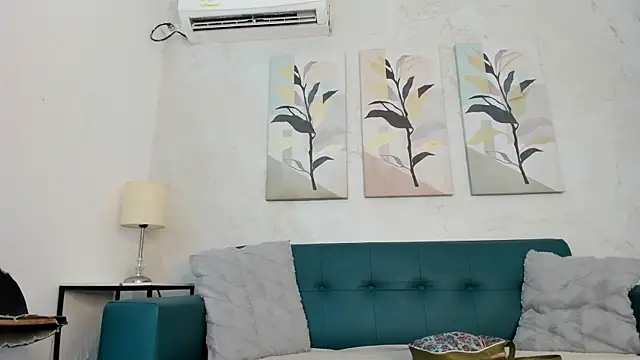 Snapshot of lorena_rubio chatting on 12.14.25 lorena rubio online show from 12.14.25