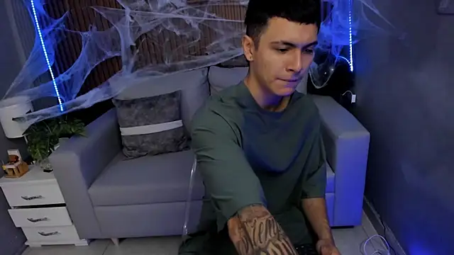 Leo santoro online show from 10.09.25