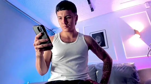 Leo santoro online show from 04.20.26