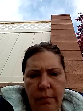 petalsexy online show from 10.25.25