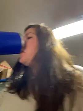 petalsexy online show from 11.16.25