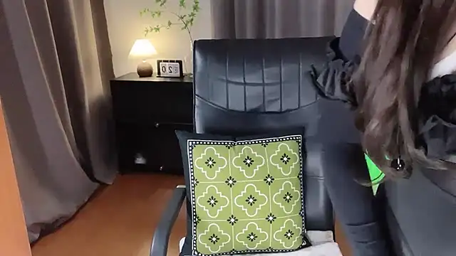 Calvin--1 online show from 09.09.25