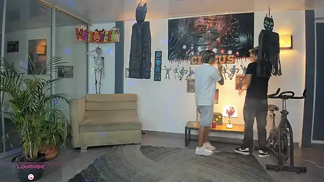 Snapshot of Bisexlifehot__ chatting on 10.23.25 Bisexlifehot online show from 10.23.25