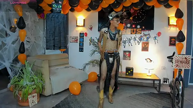 Snapshot of Bisexlifehot__ chatting on 10.30.25 Bisexlifehot online show from 10.30.25