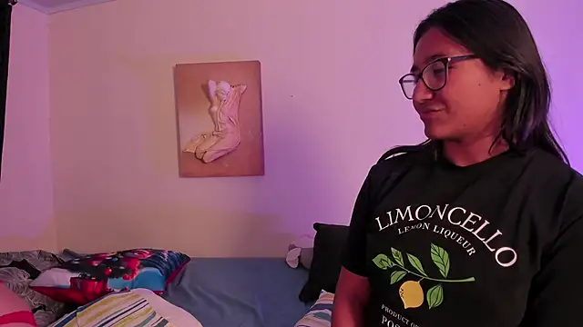 CrazyCakes  online show from 11.25.25