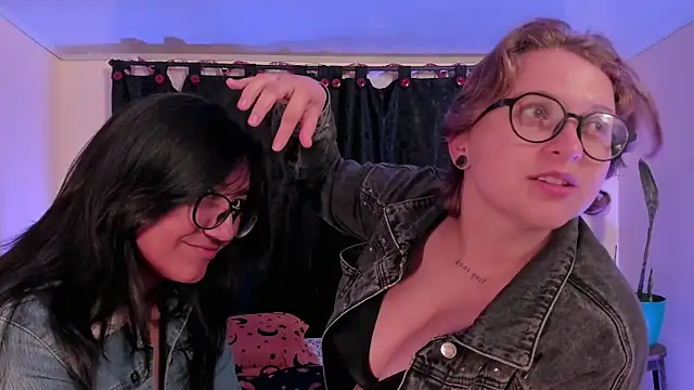 CrazyCakes  online show from 04.26.26