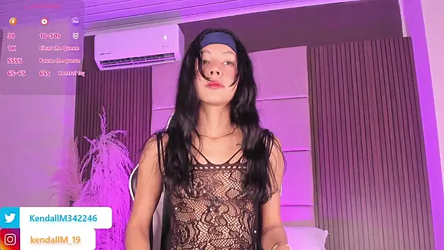  Kendall 19 online show from 05.15.26