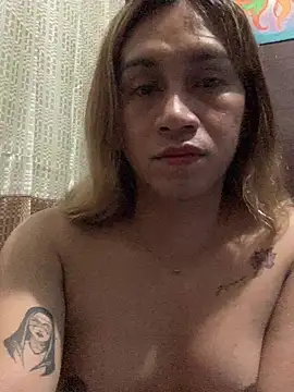 pretty TRANSjona online show from 04.15.26