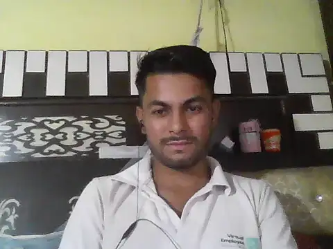 ursdreamperson online show from 10.18.25