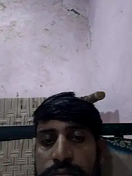 Snapshot of krishjaat43 chatting on 09.21.25 krishjaat43 online show from 09.21.25