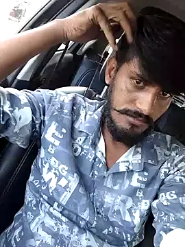 Snapshot of krishjaat43 chatting on 10.11.25 krishjaat43 online show from 10.11.25