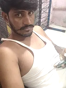 Snapshot of krishjaat43 chatting on 10.19.25 krishjaat43 online show from 10.19.25