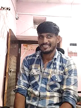 Snapshot of krishjaat43 chatting on 11.10.25 krishjaat43 online show from 11.10.25