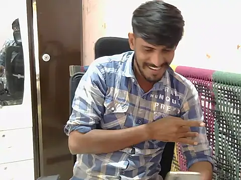 Snapshot of krishjaat43 chatting on 11.16.25 krishjaat43 online show from 11.16.25