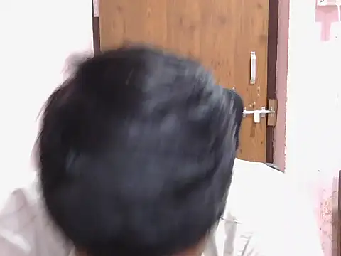 Snapshot of krishjaat43 chatting on 11.21.25 krishjaat43 online show from 11.21.25