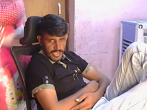 Snapshot of krishjaat43 chatting on 06.29.26 krishjaat43 online show from 06.29.26