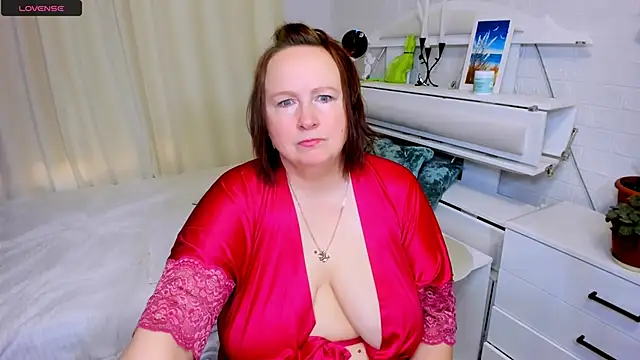 WifeyXRated online show from 04.21.26