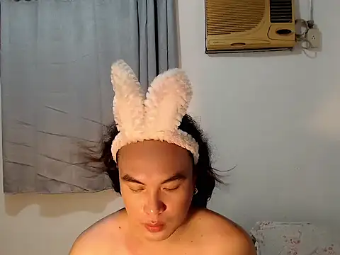 asianayumi online show from 02.11.26