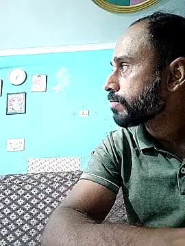 Snapshot of amitkumarkangra chatting on 09.10.25 amitkumarkangra online show from 09.10.25