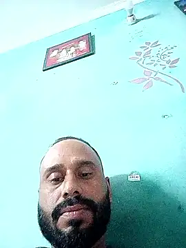 Snapshot of amitkumarkangra chatting on 09.24.25 amitkumarkangra online show from 09.24.25