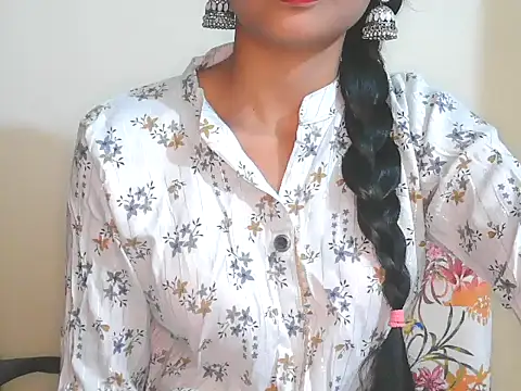 Ankita Chandel online show from 12.02.25