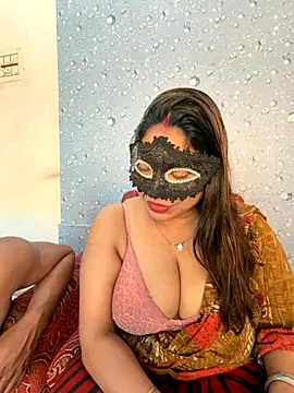 Snapshot of Horny_Kavita chatting on 11.14.25 Horny Kavita online show from 11.14.25