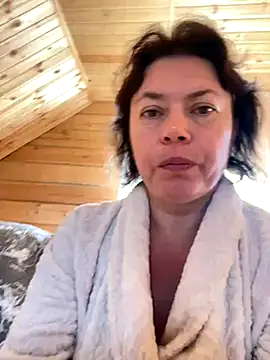 Kiravix online show from 09.15.25