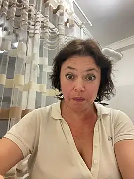 Kiravix online show from 11.02.25