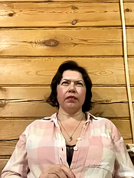 Kiravix online show from 12.15.25