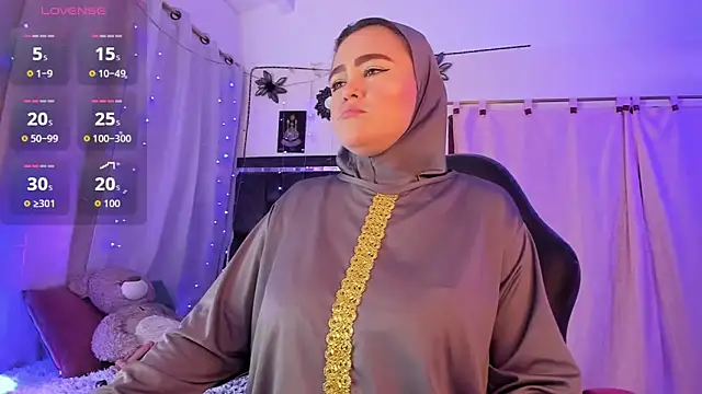 Snapshot of MarianFadel chatting on 01.15.26 MarianFadel online show from 01.15.26