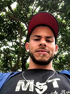 Snapshot of dylan_jacobx chatting on 12.15.25 dylan jacobx online show from 12.15.25