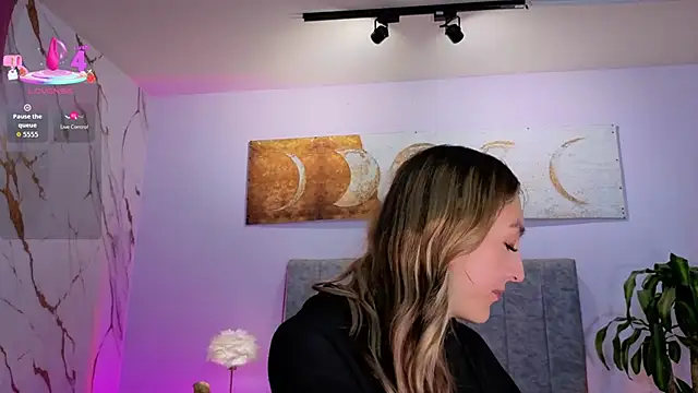 antonellastar24  online show from 04.10.26