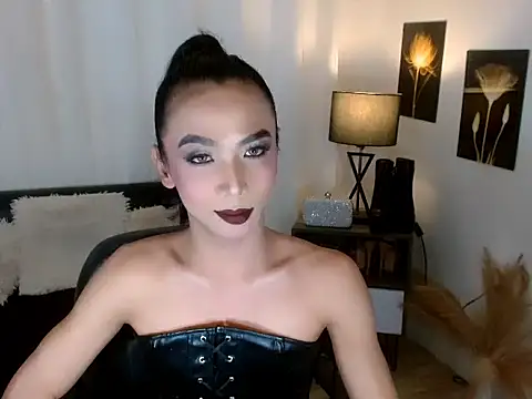 Snapshot of Jane_Bilbeisi chatting on 04.12.26 Jane Bilbeisi online show from 04.12.26